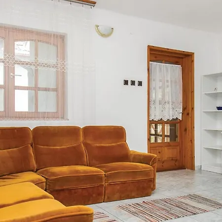 Stunning In W/ 3 Bedrooms Casa vacanze *